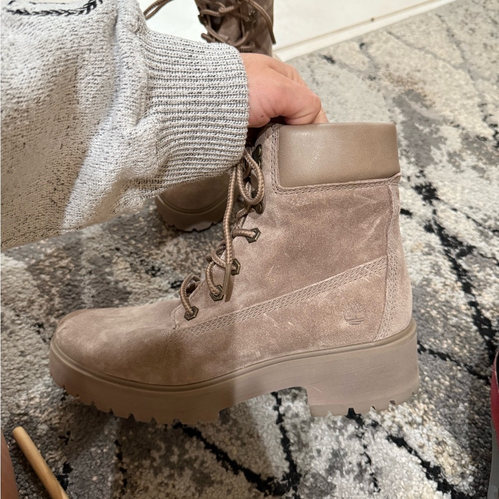 Timberland Taupe Suede Combat Boots Women’s 9